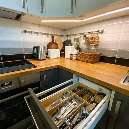 5Th Floor Apartment 24H Self Check-In Privat Free Parking Riga Exterior photo
